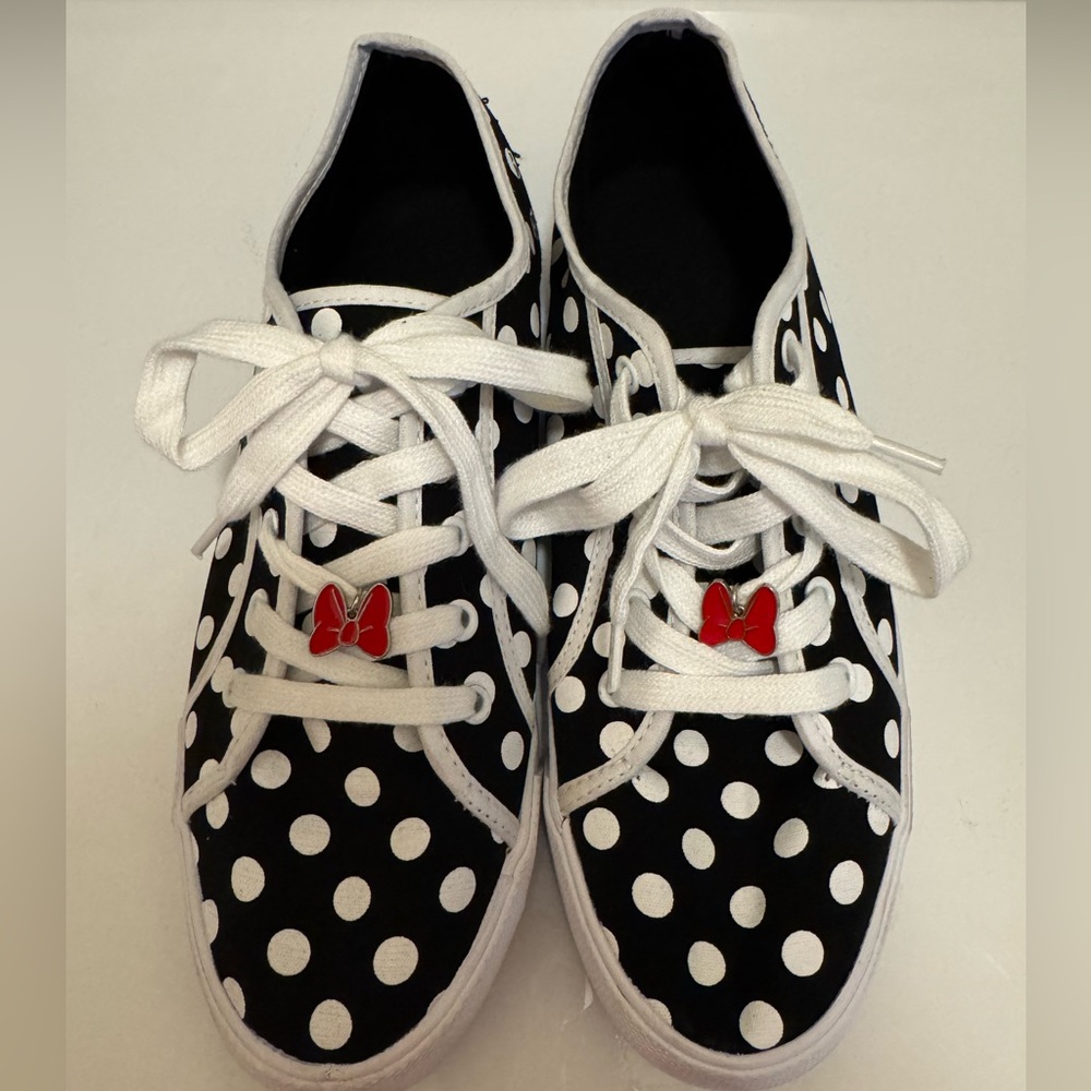 Women’s Minnie Mouse Sneakers